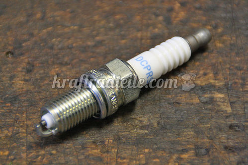 NGK Spark Plug (colder) for H-D© TwinCam© 99-17 / V-Rod 02-17 / misc. Buell Models